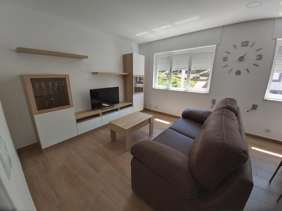 Apartamentos Olimpo Celta-Apart Adriana O Pindo Buitenkant foto