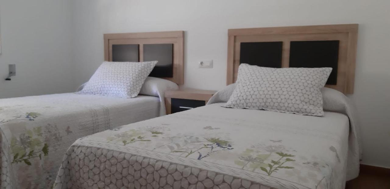 Apartamentos Olimpo Celta-Apart Adriana O Pindo Buitenkant foto