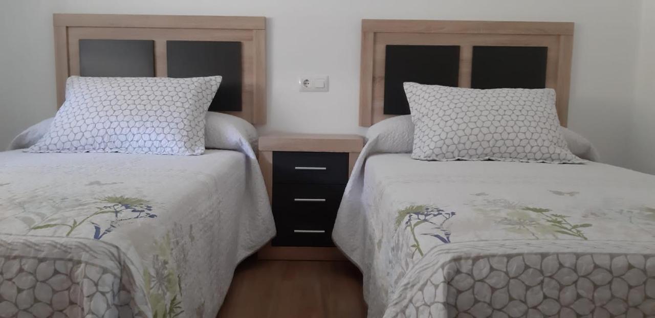 Apartamentos Olimpo Celta-Apart Adriana O Pindo Buitenkant foto